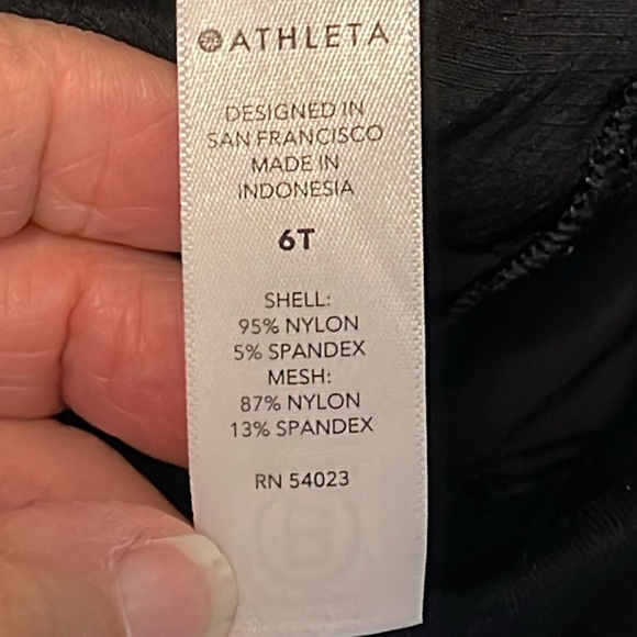 ATHLETA TREKKIE NORTH JOGGER women’s size 6T black, 3 zipper pockets tie‎ waist - Picture 13 of 15